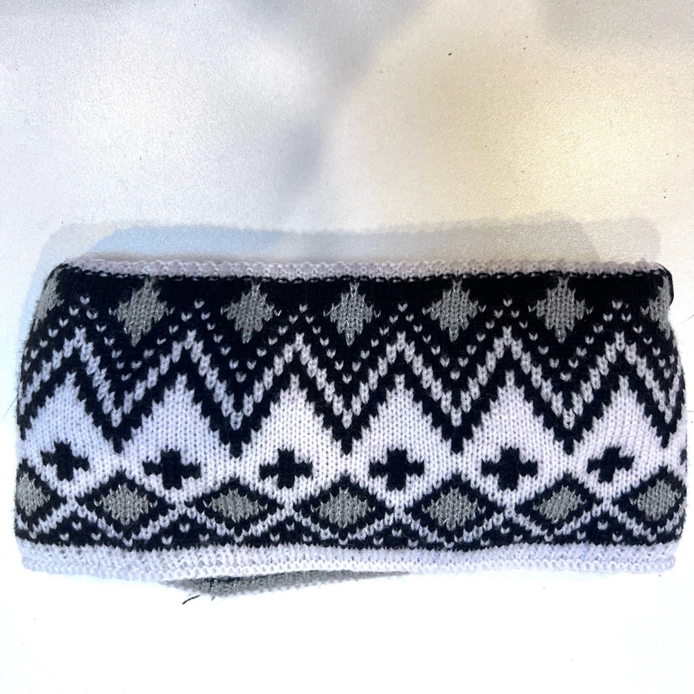 Swiss Tech Black White Winter Headband Perfomance Wear One Size 3M Thinsulate